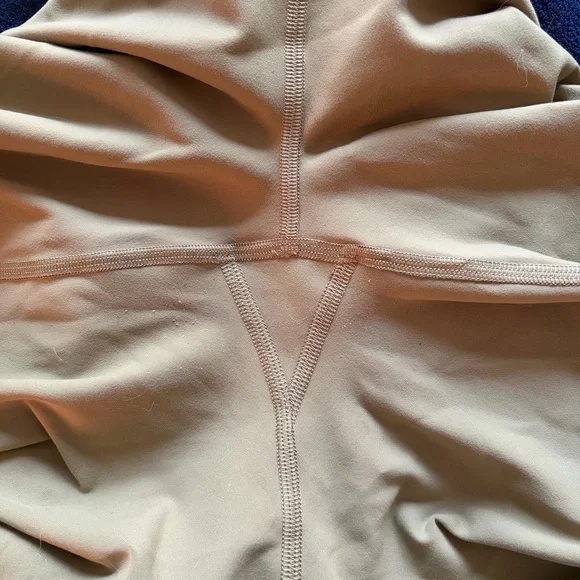 Lululemon Align High-Rise Crop Leggings - Size 12 - Green Twill - Picture 9 of 11